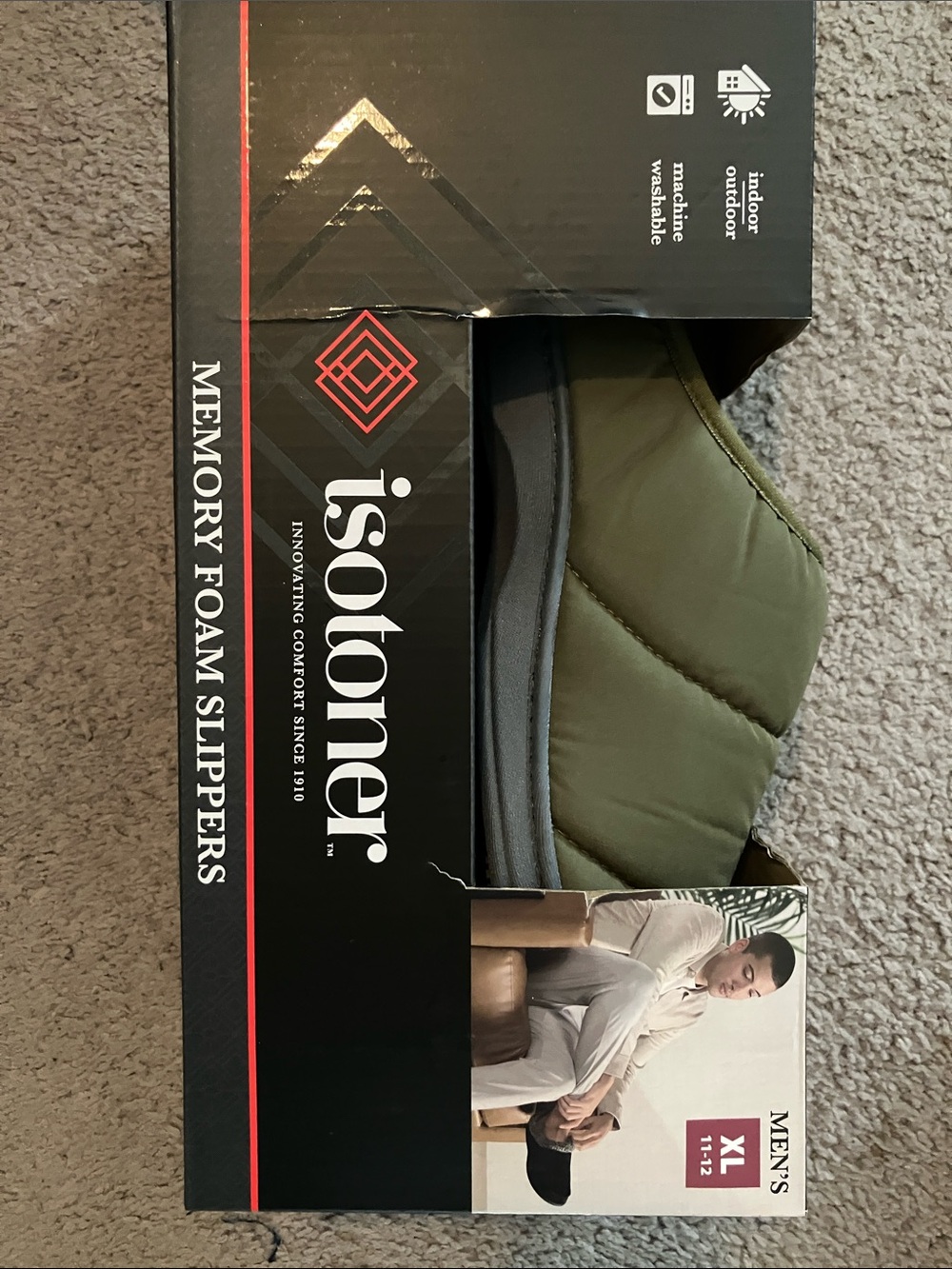 NWT Men's Quilted Slip-On Memory Foam Slippers